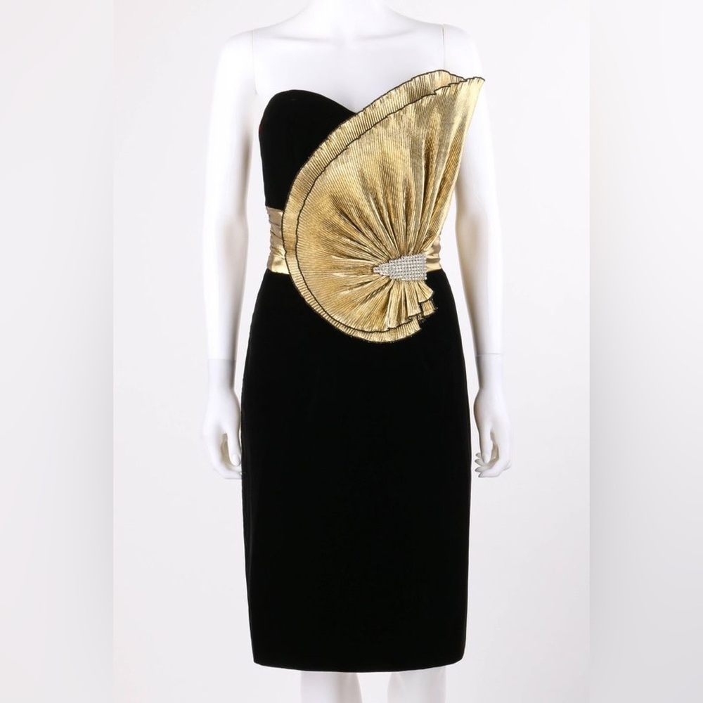 80’s Vintage Dave & Johnny black and gold velvet dress